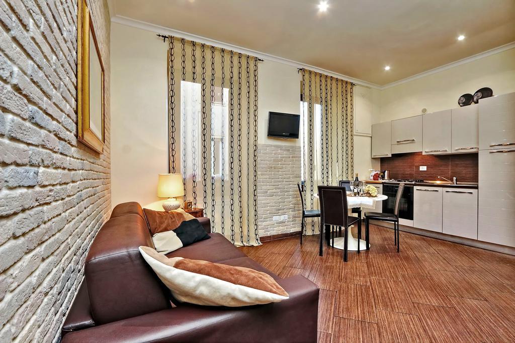 Una Notte Ai Musei Vaticani Apartment Rome Ruang foto