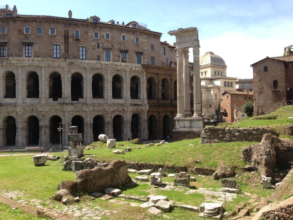 Una Notte Ai Musei Vaticani Apartment Rome Ruang foto